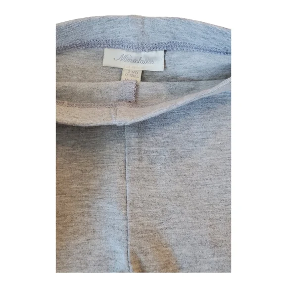 Miniclasix Smocked Top & Leggings Set in Mauve| Size 3M - Picture 4 of 9